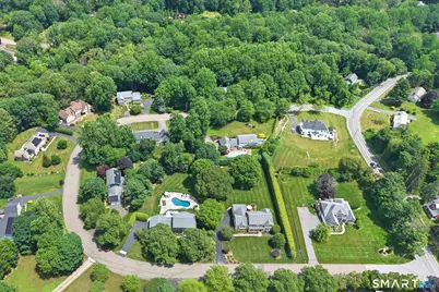 10 Doe Hollow Drive, Trumbull, CT 06611 - Photo 12