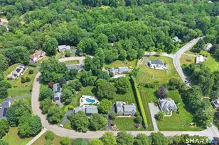 10 Doe Hollow Dr, Trumbull, CT 06611 - Photo 12