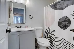 11 Concorde Way, Windsor Locks, CT 06096 - Photo 14