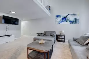 11 Concorde Way, Windsor Locks, CT 06096 - Photo 4