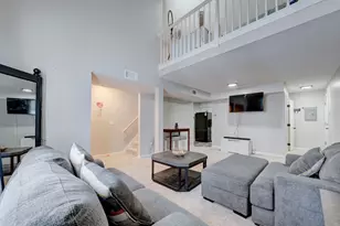 11 Concorde Way, Windsor Locks, CT 06096 - Photo 6