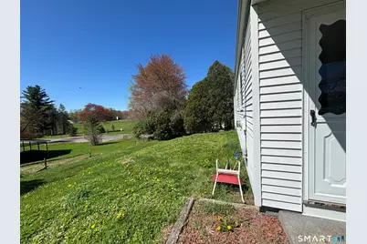 202 Reed Avenue, Windsor Locks, CT 06096 - Photo 14