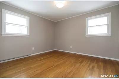 202 Reed Avenue, Windsor Locks, CT 06096 - Photo 8