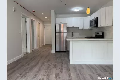 1085 Whalley Avenue #4, New Haven, CT 06515 - Photo 4