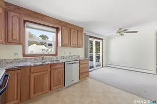 6 David St, Enfield, CT 06082 - Photo 10