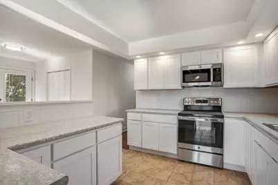 87 Old Dam Road, Fairfield, CT 06824 - Photo 10