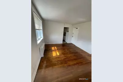 305 Parrott Avenue #1A, Bridgeport, CT 06606 - Photo 6