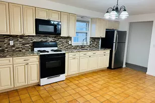 50 Wood St, West Haven, CT 06516 - Photo 2