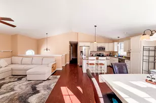 11 Brookside Dr, Plainfield, CT 06374 - Photo 4