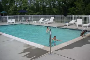 102 Larson Dr, Danbury, CT 06810 - Photo 4