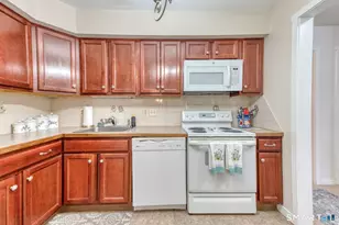 40 Hickory Hill, Southington, CT 06489 - Photo 14