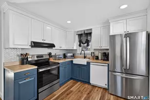 122 Shawmut Ave, North Haven, CT 06473 - Photo 18