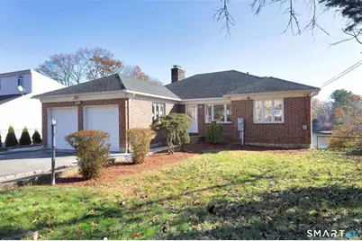 192 Frenchtown Road, Bridgeport, CT 06606 - Photo 2