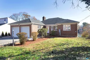 192 Frenchtown Rd, Bridgeport, CT 06606 - Photo 2