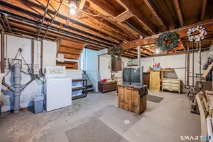 102 Winslow Dr, Newington, CT 06111 - Photo 22