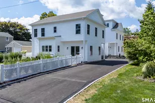 28 Country Rd, Fairfield, CT 06824 - Photo 2