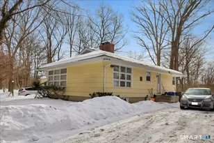 369 Pond Meadow Rd, Westbrook, CT 06498 - Photo 2