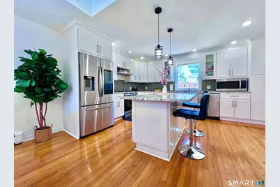 38 Woods End Road, Stamford, CT 06905 - Photo 6