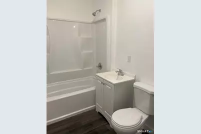 31 Winthrop Street, Meriden, CT 06451 - Photo 4