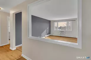 63 Maynard St, Middletown, CT 06457 - Photo 2