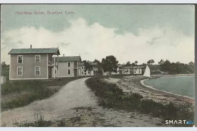 19 2nd Avenue, Branford, CT 06405 - Photo 10