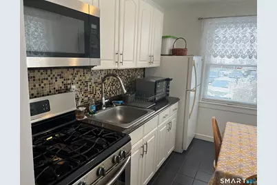 128 Canaan Ct Bld 82 Court #18, Stratford, CT 06614 - Photo 4