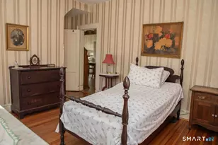 38 Greenwood St, New Britain, CT 06051 - Photo 12