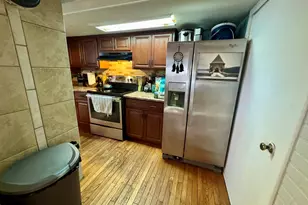 7 Dayton St, Newtown, CT 06482 - Photo 4