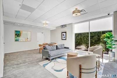 887 Farmington Avenue #4E, West Hartford, CT 06119 - Photo 6