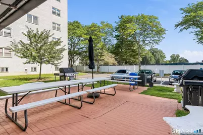 887 Farmington Avenue #4E, West Hartford, CT 06119 - Photo 10