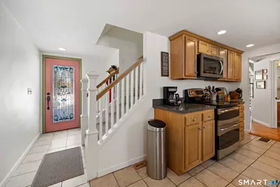 28 Davis Road, New Hartford, CT 06057 - Photo 4