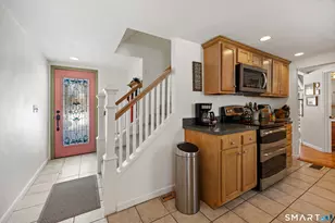 28 Davis Rd, New Hartford, CT 06057 - Photo 4