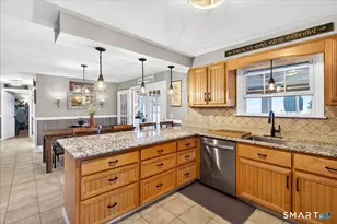 68 Lynn Dr, Meriden, CT 06451 - Photo 6