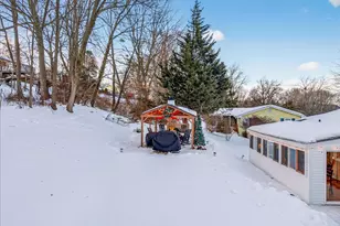 68 Lynn Dr, Meriden, CT 06451 - Photo 26