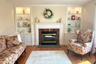 28 Ridge Ln, Shelton, CT 06484 - Photo 4