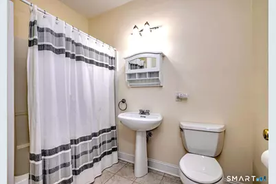 1 Merwin Avenue #B2, Milford, CT 06460 - Photo 32