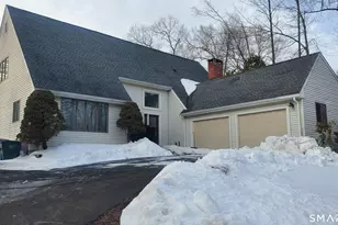 1380 Paradise Ave, Hamden, CT 06514 - Photo 1