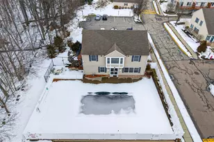 54 Briar Ln, Norwich, CT 06360 - Photo 36