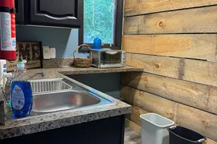 444 Prospect St, Torrington, CT 06790 - Photo 12