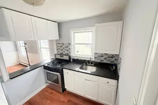 240 Wood Ave, Bridgeport, CT 06605 - Photo 2