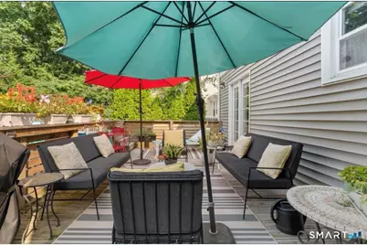 41 Dalewood Avenue, Fairfield, CT 06824 - Photo 32