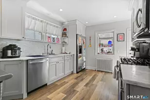 41 Dalewood Ave, Fairfield, CT 06824 - Photo 14