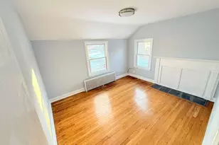 160 Oakland Pl, Stratford, CT 06615 - Photo 4