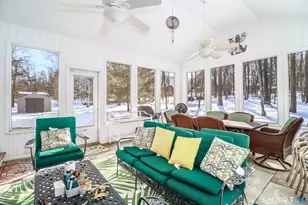 8 Marilyn Rd, Brookfield, CT 06804 - Photo 10