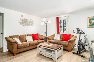 7 Padanaram Rd, Danbury, CT 06811 - Photo 6