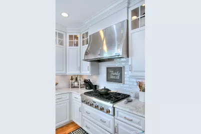 28 Great Pond Road, Ridgefield, CT 06877 - Photo 8