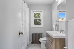 140 Frederick St, Stamford, CT 06902 - Photo 32