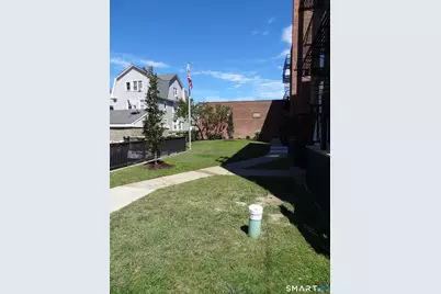 2806 Fairfield Avenue #302, Bridgeport, CT 06605 - Photo 18