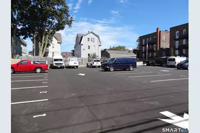 2806 Fairfield Avenue #302, Bridgeport, CT 06605 - Photo 20