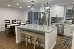 8 Old Field Rd, Farmington, CT 06085 - Photo 2